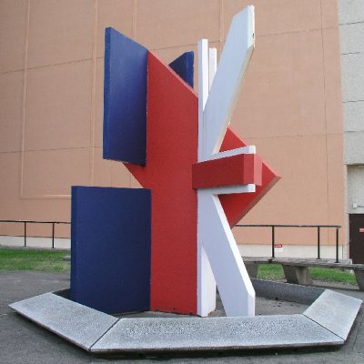 Loyalist flag sculpture