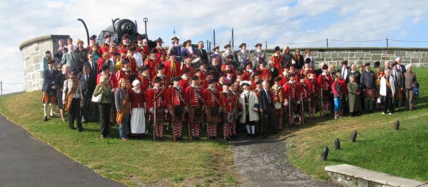Group photo of the Frasers and Friends in Quebec City 2009